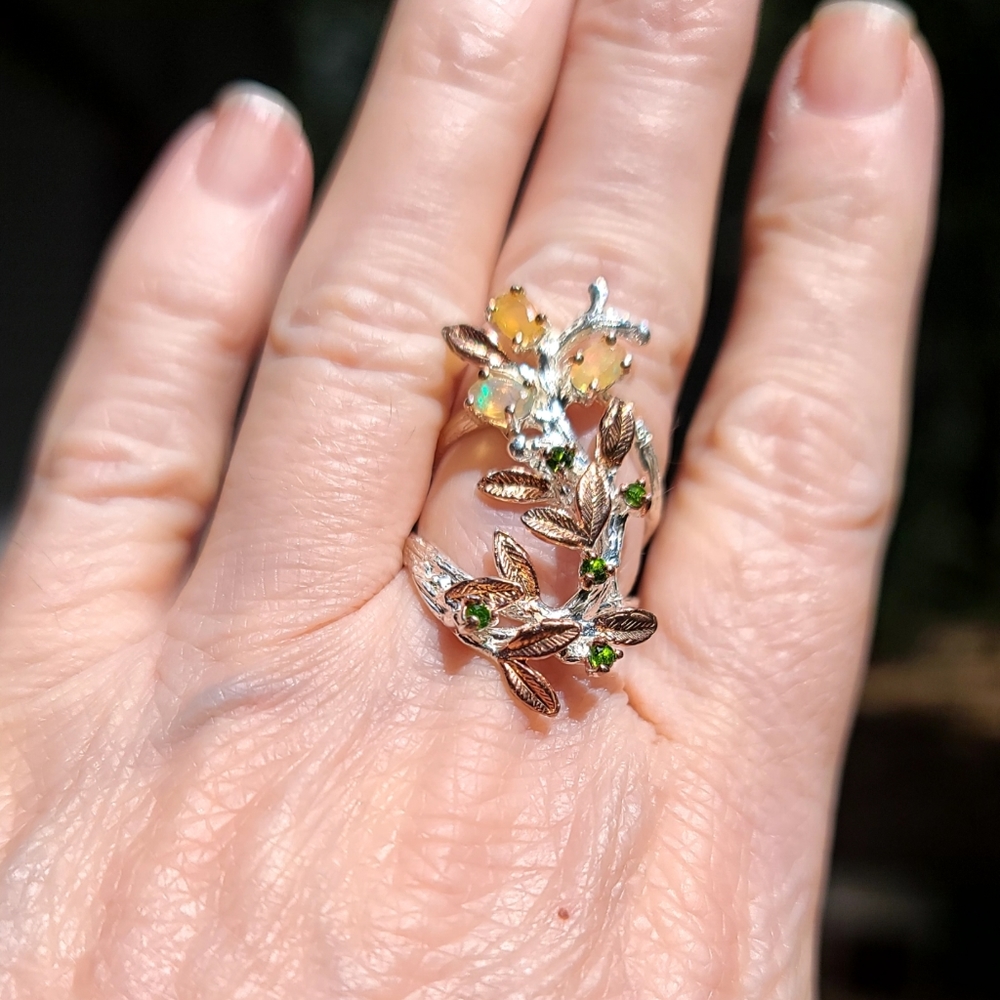 Opal and Chrome Diopside sterling floral wreath finger cuff sz 6.5